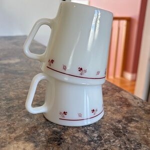 Vintage Pyrex Burgundy D-Handle Mugs RARE Pattern! (price is for two mugs)